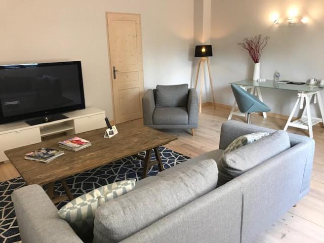 Logis Hotel La Benoite Salles-Arbuissonnas-en-Beaujolais Zewnętrze zdjęcie